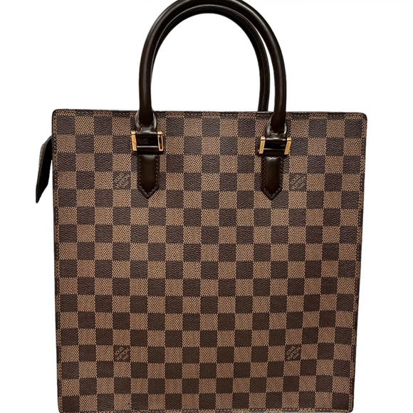 Louis Vuitton Damier Ebene Sac PM
Full inclusion - Picture 3 of 9